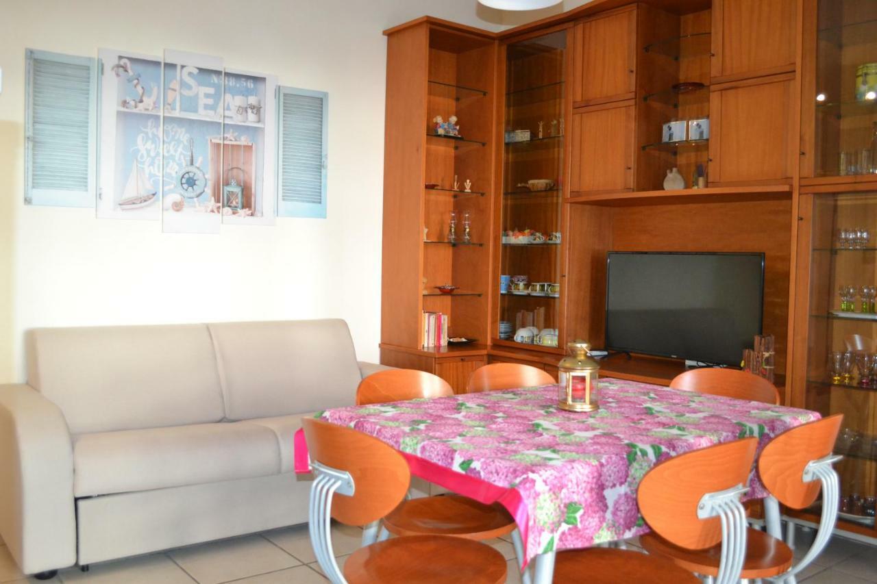 Window On The Sea Apartment Галиполи Екстериор снимка